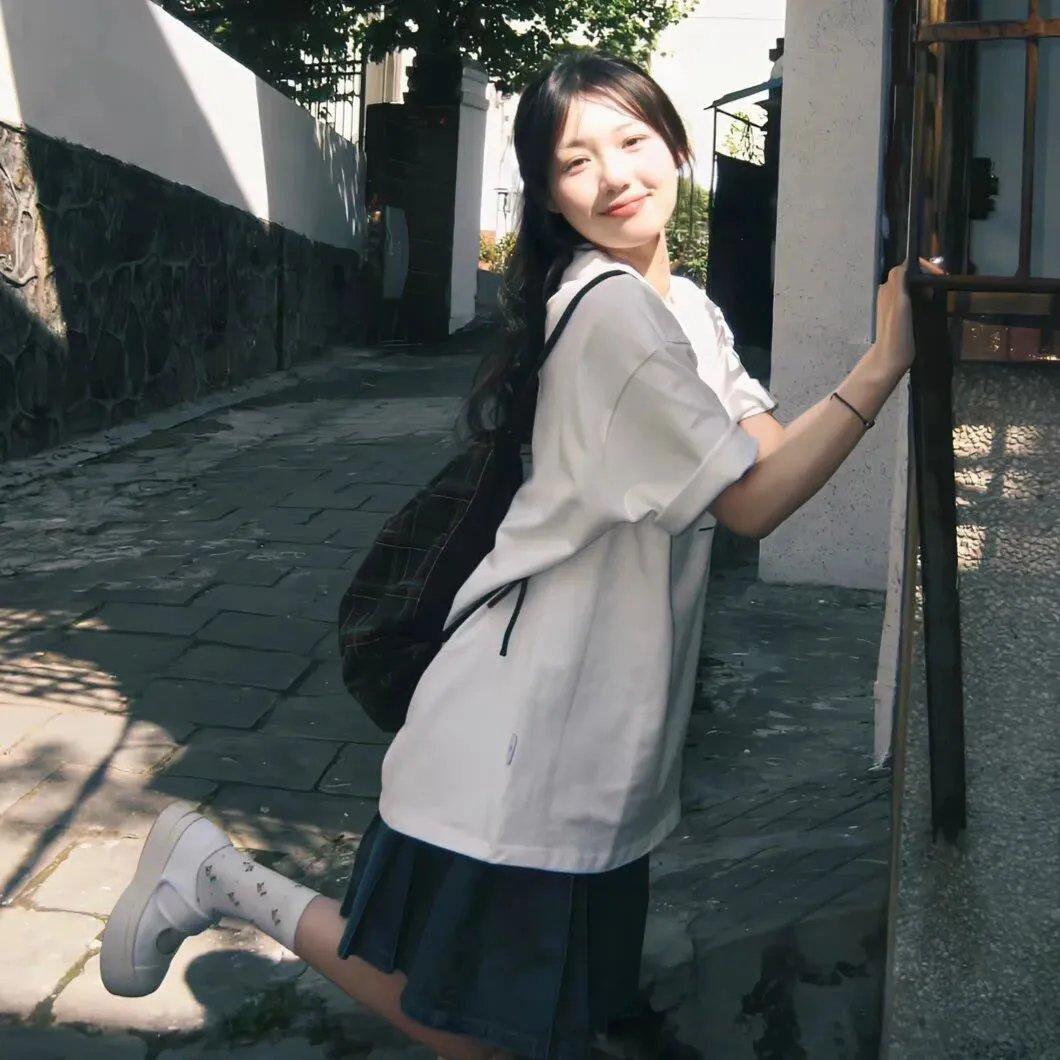 四人新世界